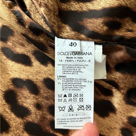 Dolce & Gabbana Black Leather Jacket with Leopard Print Lining - Picture 11 of 16